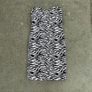 Lipstick Boutique Black and White Strapless Dress